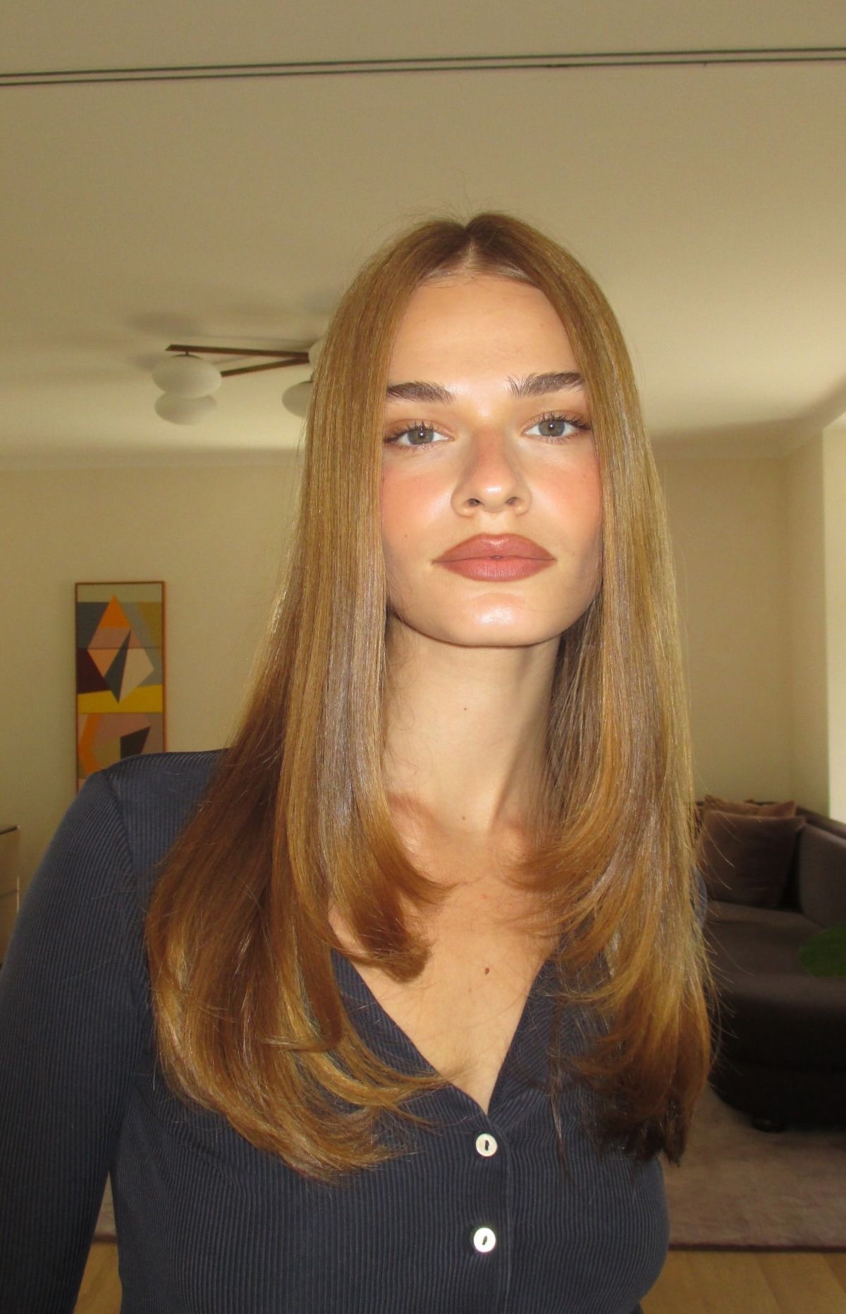 Ballerina Cappuccina: тренд на макияж с кофейным контурингом — носим как Зендая, Кендалл Дженнер и Белла Хадид (фото 31)