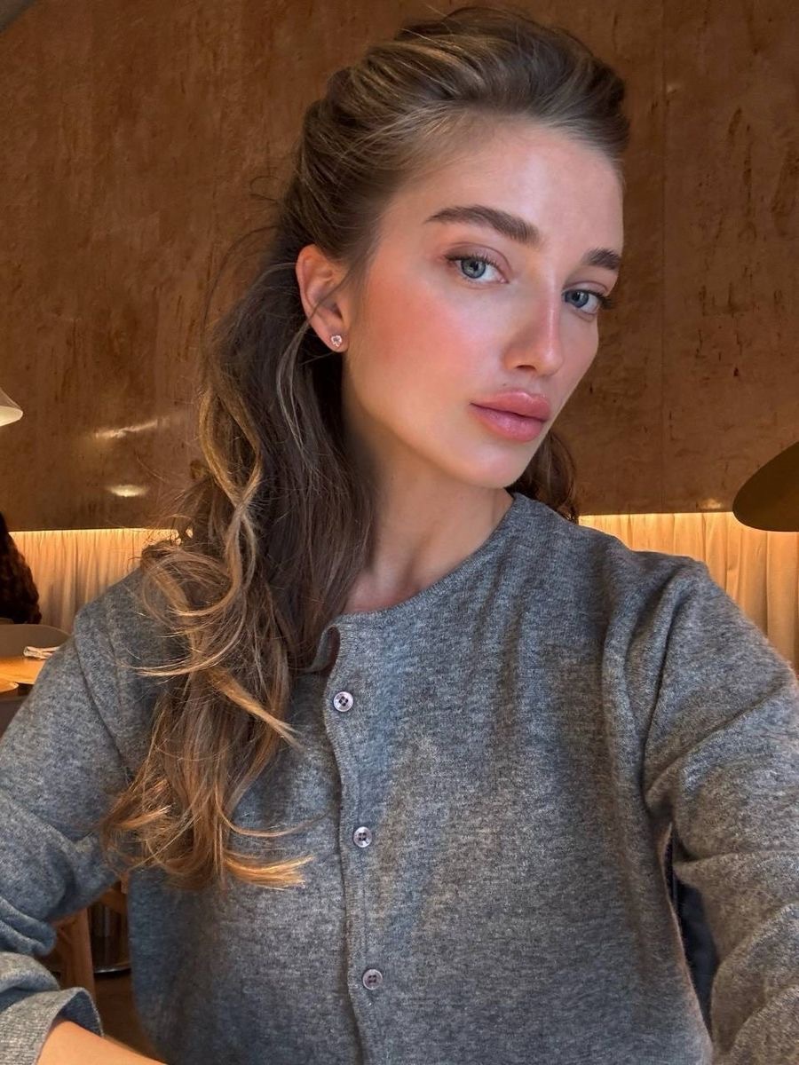 Scandinavian Girl: тренд на «северный» макияж — носим как Эльза Хоск, Матильда Джерф и Эмили Синдлев (фото 14)