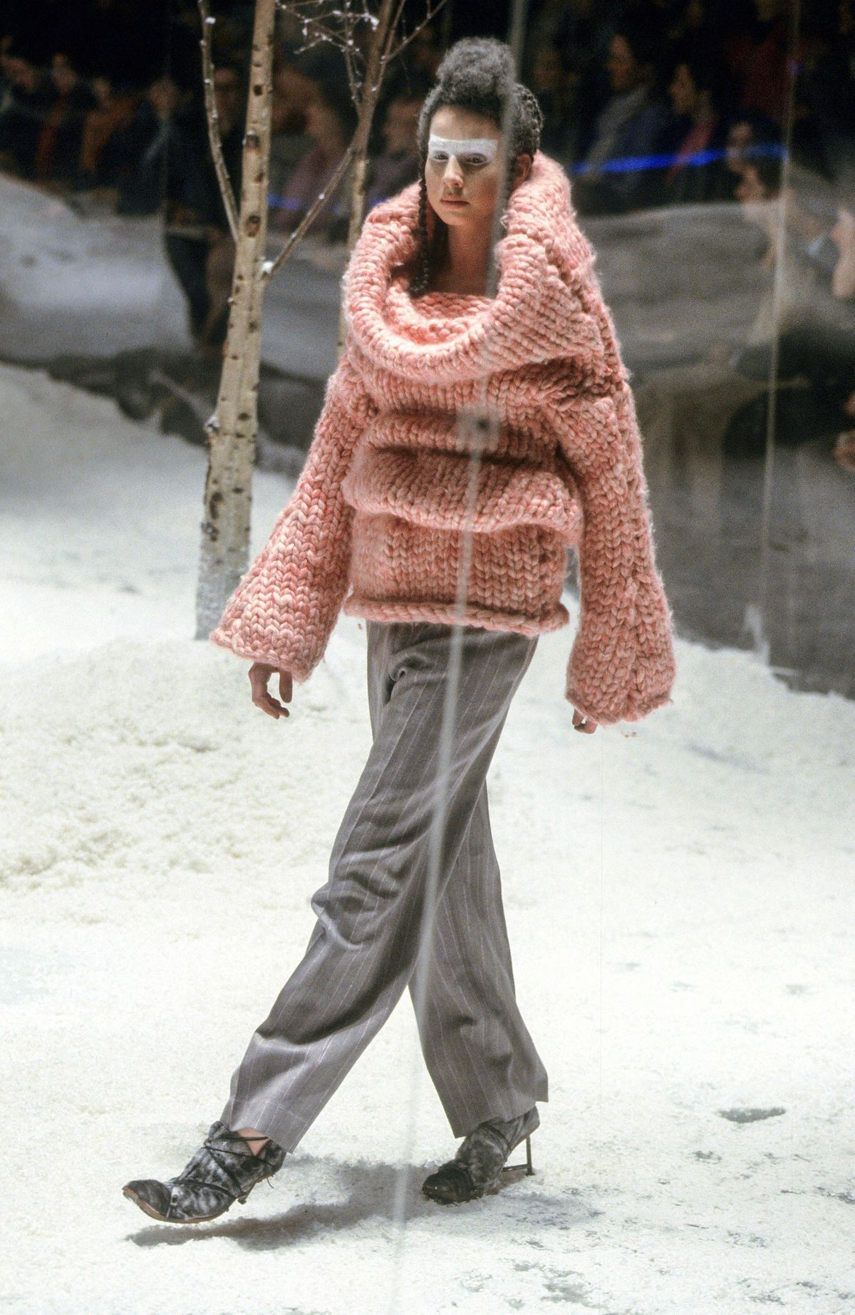 Зона комфорта. Уютные свитера и джемперы для осени и зимы 2025 (фото 12)