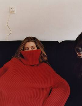 Зона комфорта. Уютные свитера и джемперы для осени и зимы 2025 (фото 8)