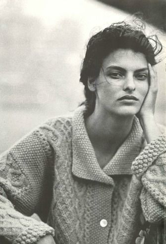 Зона комфорта. Уютные свитера и джемперы для осени и зимы 2025 (фото 4)