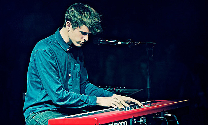 В колонках: James Blake (фото 3)