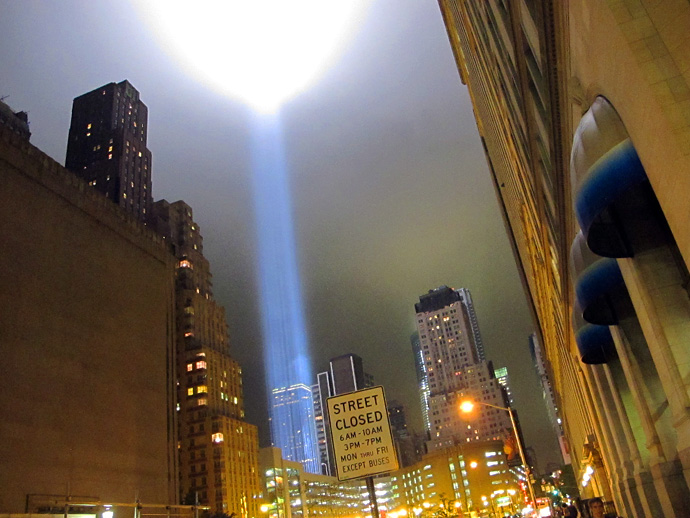 Траурные мероприятия на Ground Zero и в Battery Park (фото 1)