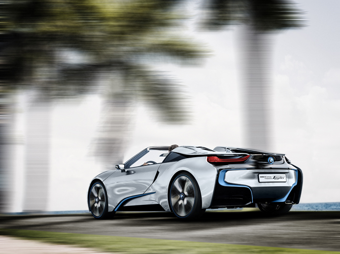 BMW i8 Concept Spyder (фото 2)