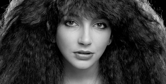 Kate song. Kate Bush. Кейт Буш очень странные дела. Кейт Буш очень странные.