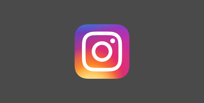 Instagram тестирует стикеры для сбора пожертвований