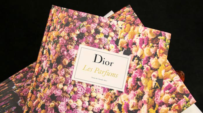 Новая книга об ароматах Dior Les Parfums