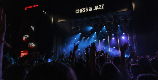 Фестиваль Chess & Jazz прошел в московском саду «Эрмитаж»