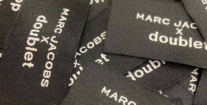 Бренд Doublet анонсировал коллаборацию с Marc Jacobs