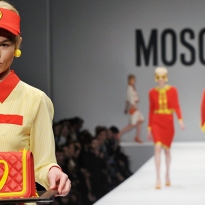 Джереми Скотт создал первую мужскую коллекцию для Moschino