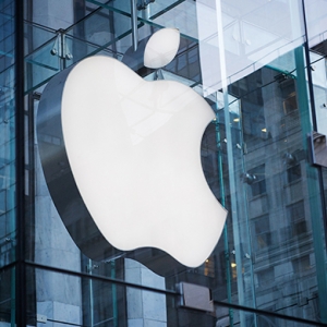 Компания Apple получила патент на способ передачи файлов через рукопожатие