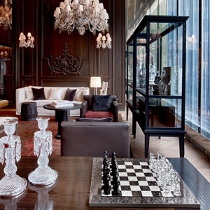 Хрустальный отель: Baccarat Hotel & Residences в Нью-Йорке