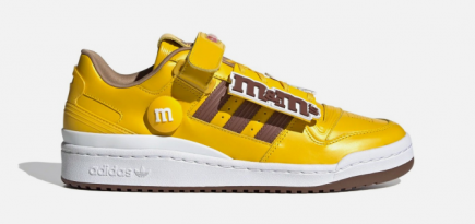 adidas Originals показал коллаборацию с M&M's