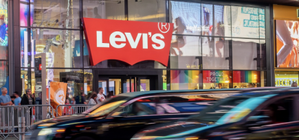 Levi's окончательно уходит с российского рынка