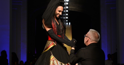 Кончита Вурст стала невестой на показе Jean Paul Gaultier