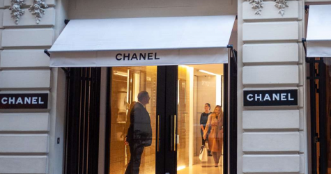В Париже произошло ограбление бутика Chanel