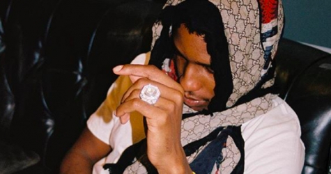 A$AP Rocky показал, как завязывать платок в стиле babushka boi