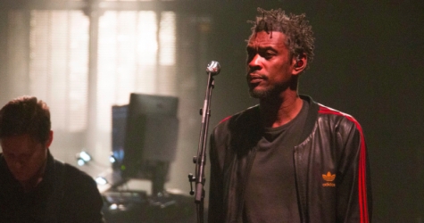 Участники Massive Attack потребовали освободить политзаключенных в России