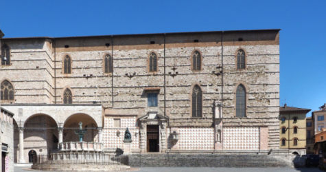Brunello Cucinelli принял участие в реставрации Кафедрального собора Перуджи