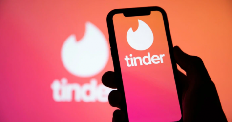 «Ведомости»: VK разрабатывает аналог Tinder