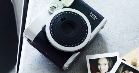 Миниатюрная камера Fujifilm Instax mini90