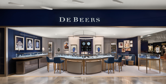 De Beers откроет флагманский магазин в Париже