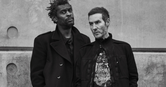 Группа Massive Attack отказалась выступать на Coachella