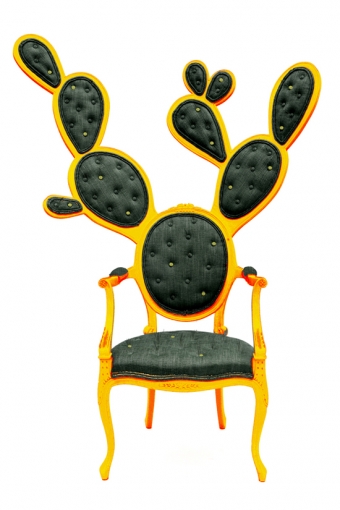 Голосовать за Prickly Pairs Chair