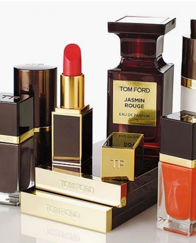 Аризона Мьюз в макияже от Tom Ford