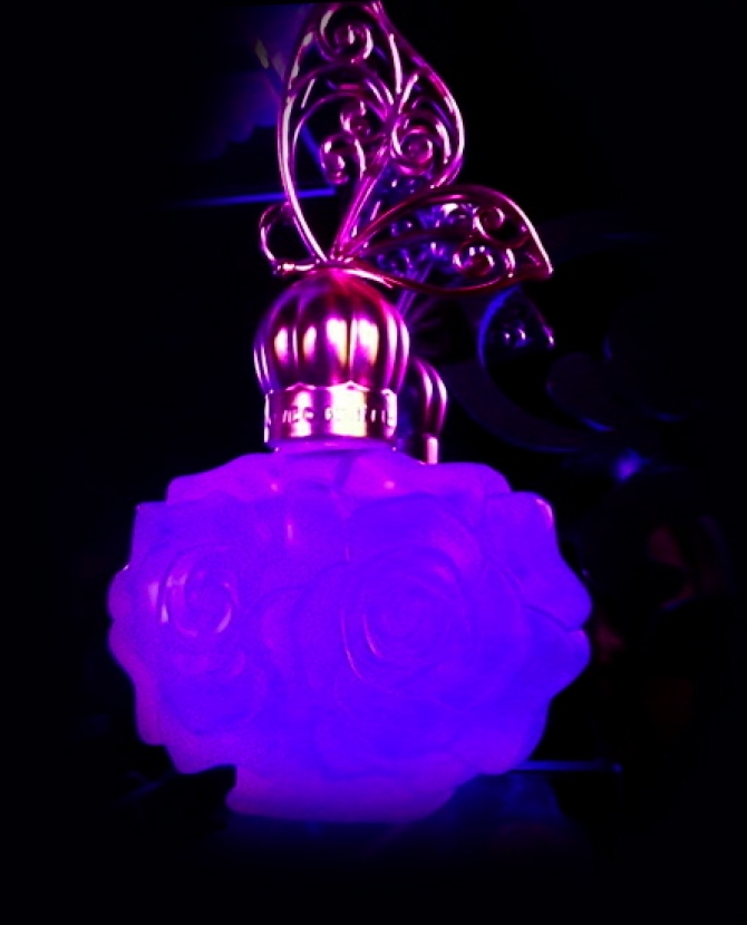 Новый аромат Anna Sui 