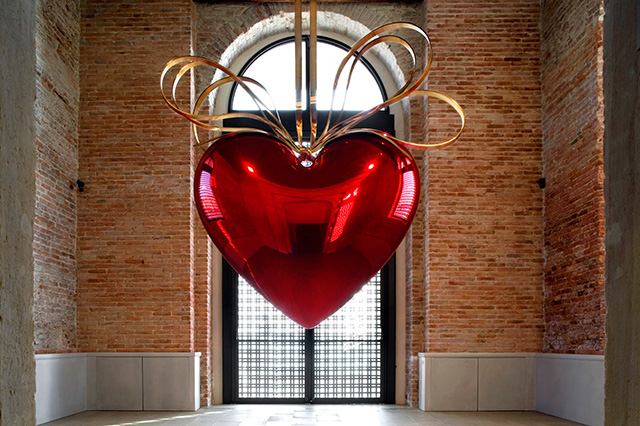 Джефф Кунс. Hanging Heart (Red/Gold), 1994-2006