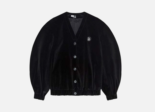 Бомбер, JKim<p><a style=\"\" target=\"_blank\" href=\"https://jkim.ru/ru/product/velvet-black-bomber-ru\">jkim.ru</a></p>