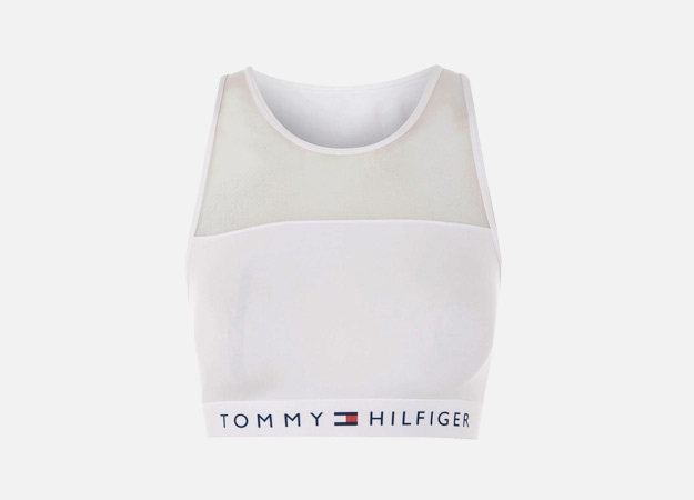 Топ, Tommy Hilfiger<p><a style=\"\" target=\"_blank\" href=\"http://www.topshop.com/en/tsuk/product/mesh-bralet-by-tommy-hilfiger-6850967?geoip=noredirect&amp;network=linkshare&amp;utm_source=linkshare&amp;utm_medium=affiliate&amp;utm_campaign=US_2003677&amp;utm_content=%3CLSNLNKTYPENAME%3E&amp;siteID=Hy3bqNL2jtQ-6AlqqkHpKTTrwEbilKNqSQ&amp;cmpid=aff_lsus_Hy3bqNL2jtQ_10&amp;_%24ja=tsid:21416%7Cprd:Hy3bqNL2jtQ\">topshop.com</a></p>