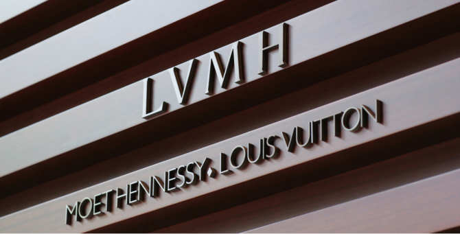 Выручка LVMH увеличилась на 27% по итогам третьего квартала 2022 года